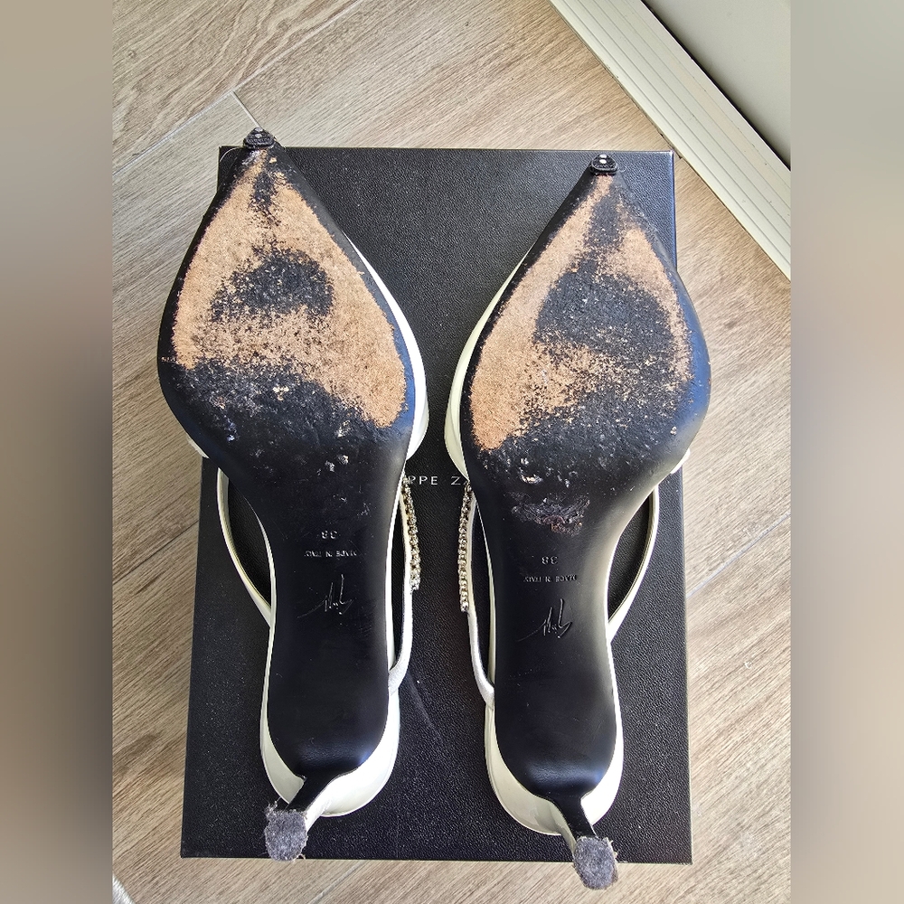 Giuseppe Zanotti Embellished Pointed Toe Mules Size 38 Color Kefir - Picture 6 of 8